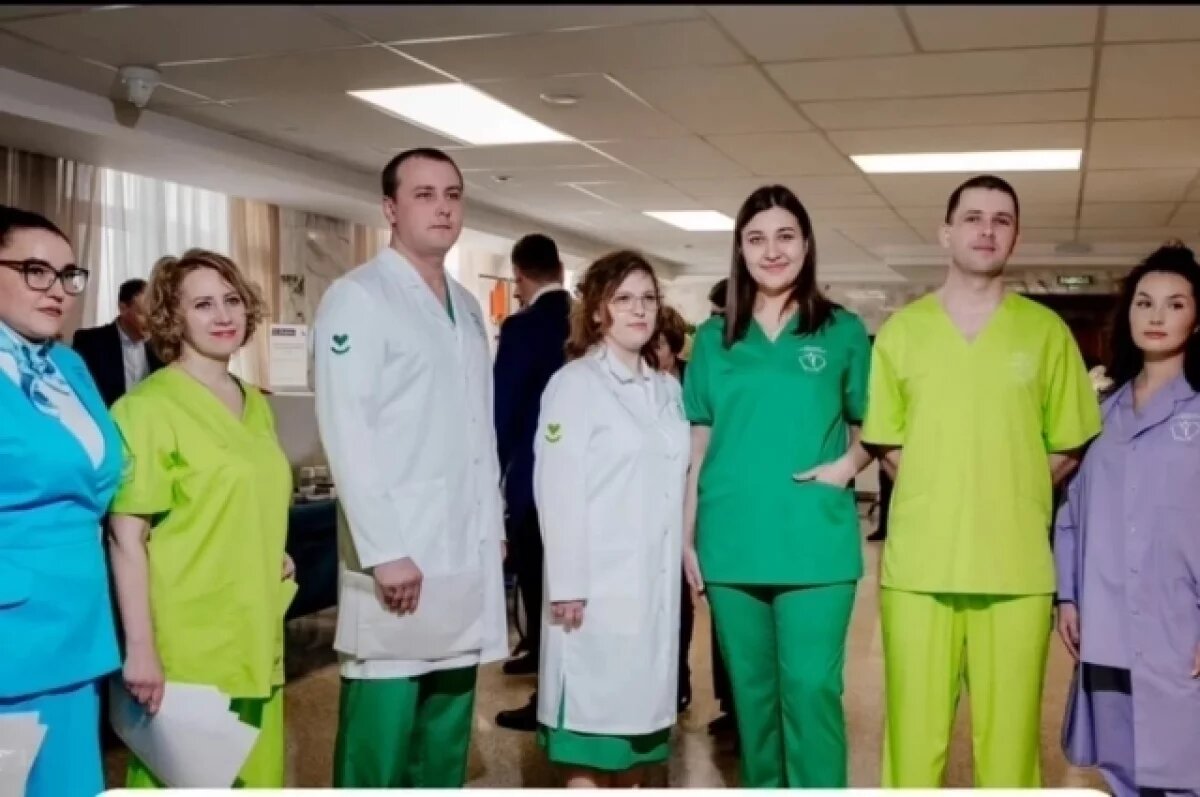    Медиков в Алтайском крае переоденут в единую униформу