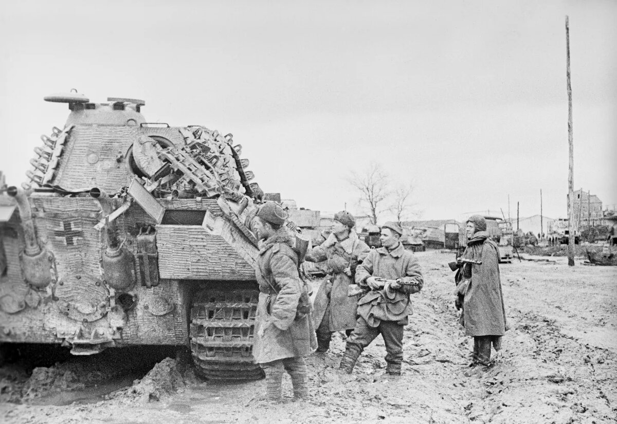 Уманско-Ботошанская наступательная операция (5 марта – 17 апреля 1944 г.) войск 2-го Украинского фронта. © РИА Новости / Израиль Озерский