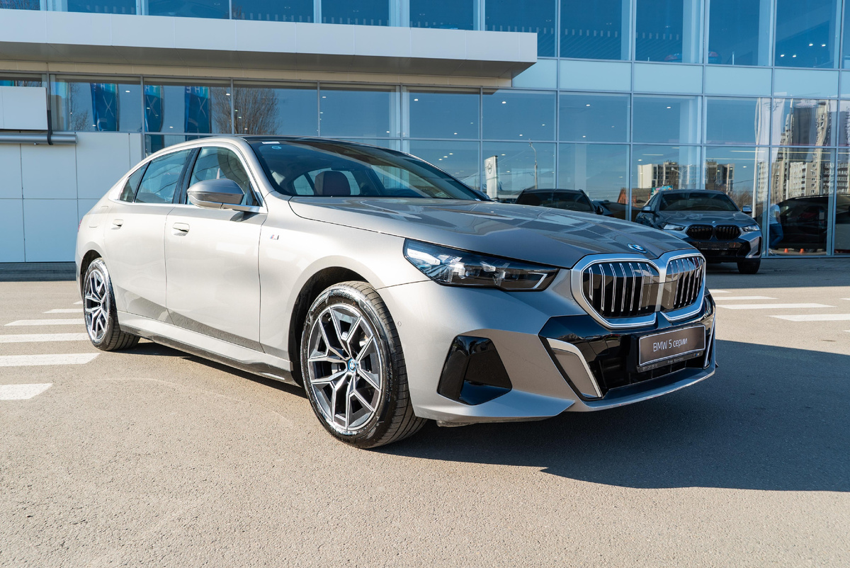 BMW 5 Серии, 2025.