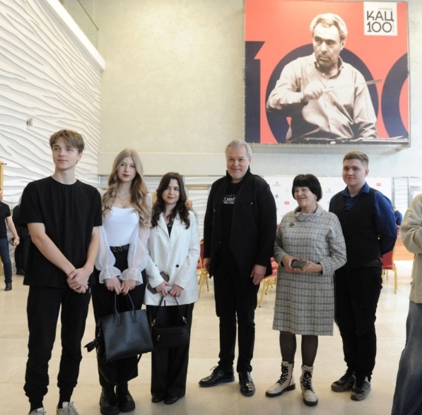 «Юные голоса мегаполиса» с Вадимом Викторовичем Репиным