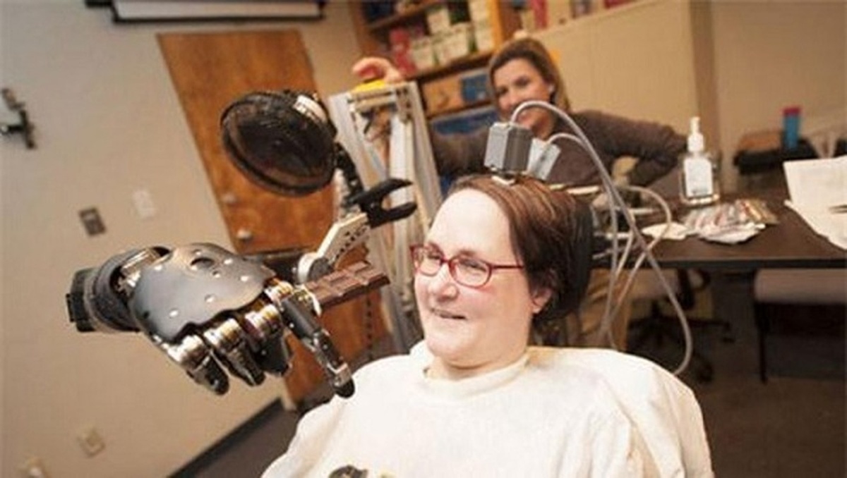    Секретные миры: как нейроимпланты изменят шпионские игры в России