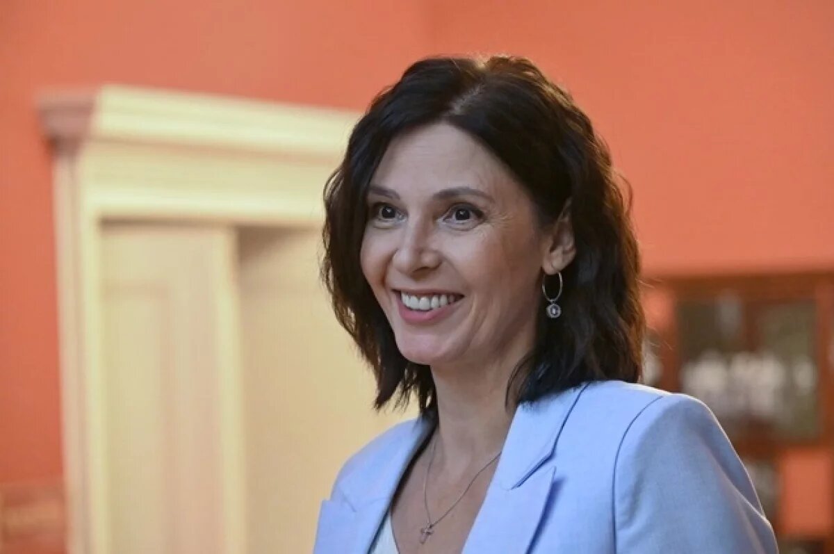    Лидия Вележева.