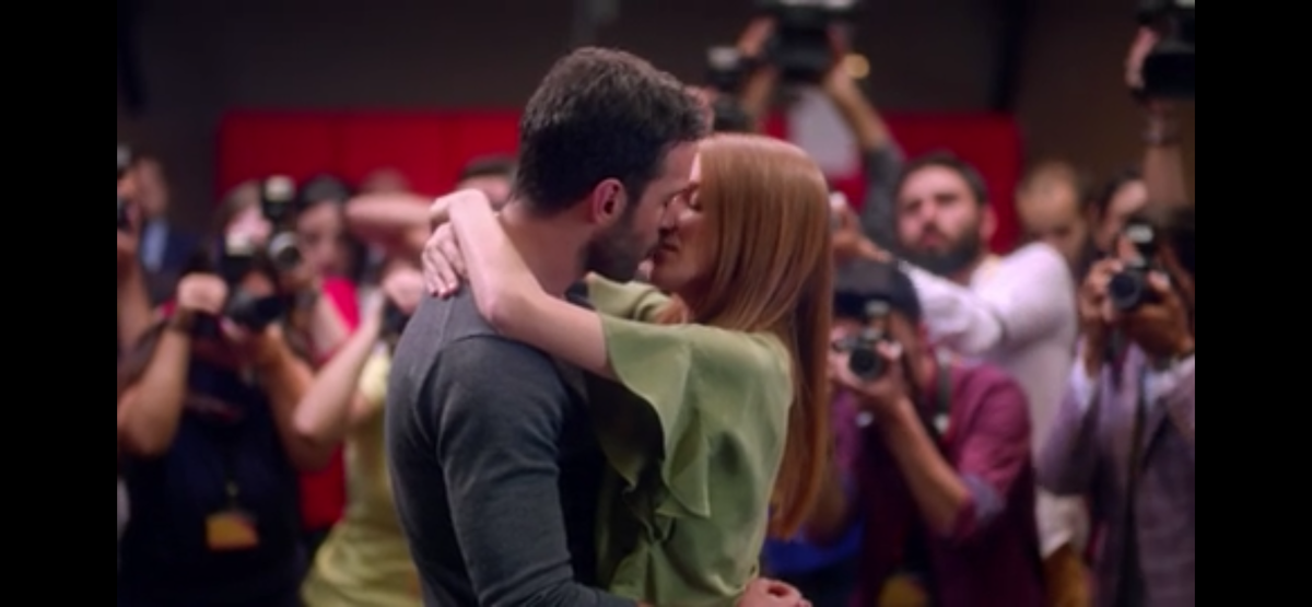 Стоп кадр из фильма «Время счастья»