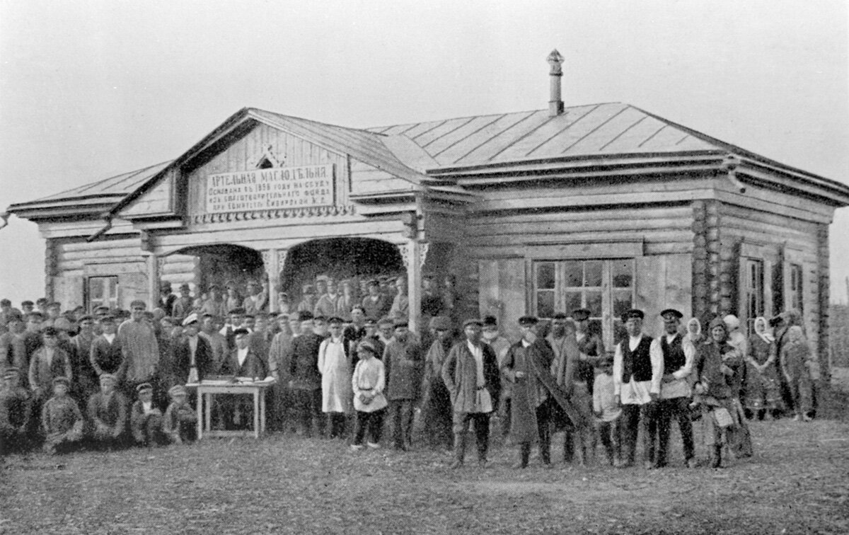 Артельная маслодельня в Тюкалинском уезде Тобольской губернии