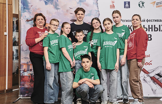 В Твери проходит областной Фестиваль школьных театров