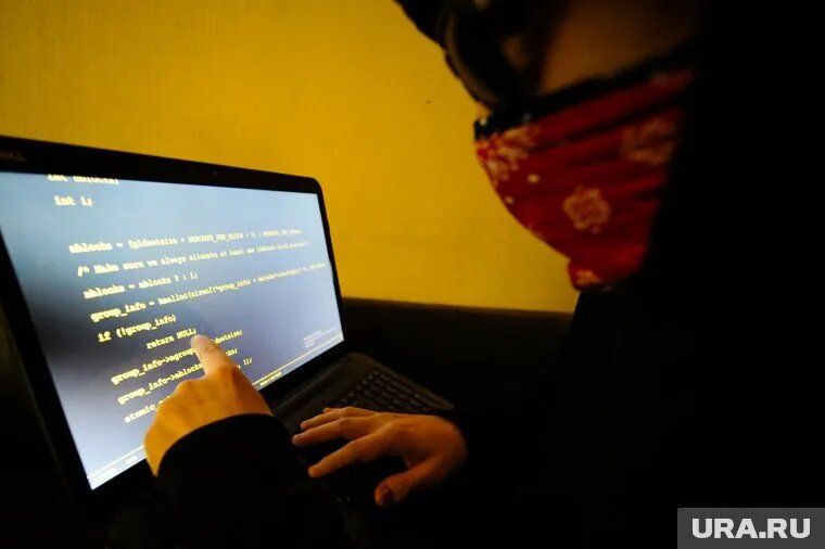 Мошенники украли курганский telegram-канал. Фото: Вадим Ахметов © URA.RU