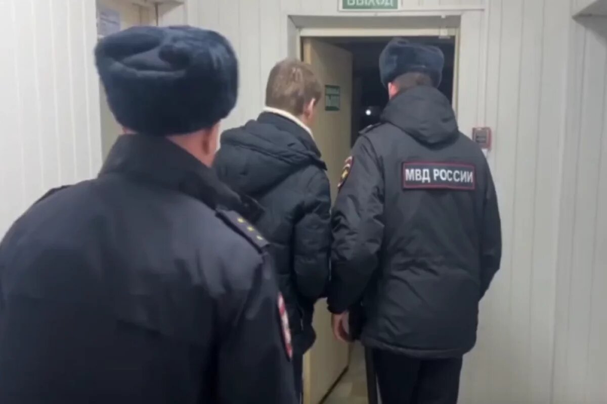    В Шадринске задержали подозреваемого в нападении на женщину в тёмном дворе