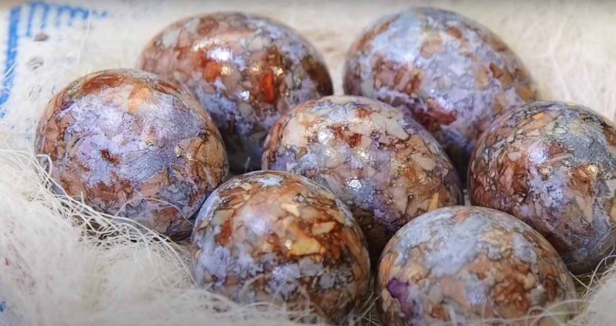 Мраморные яйца