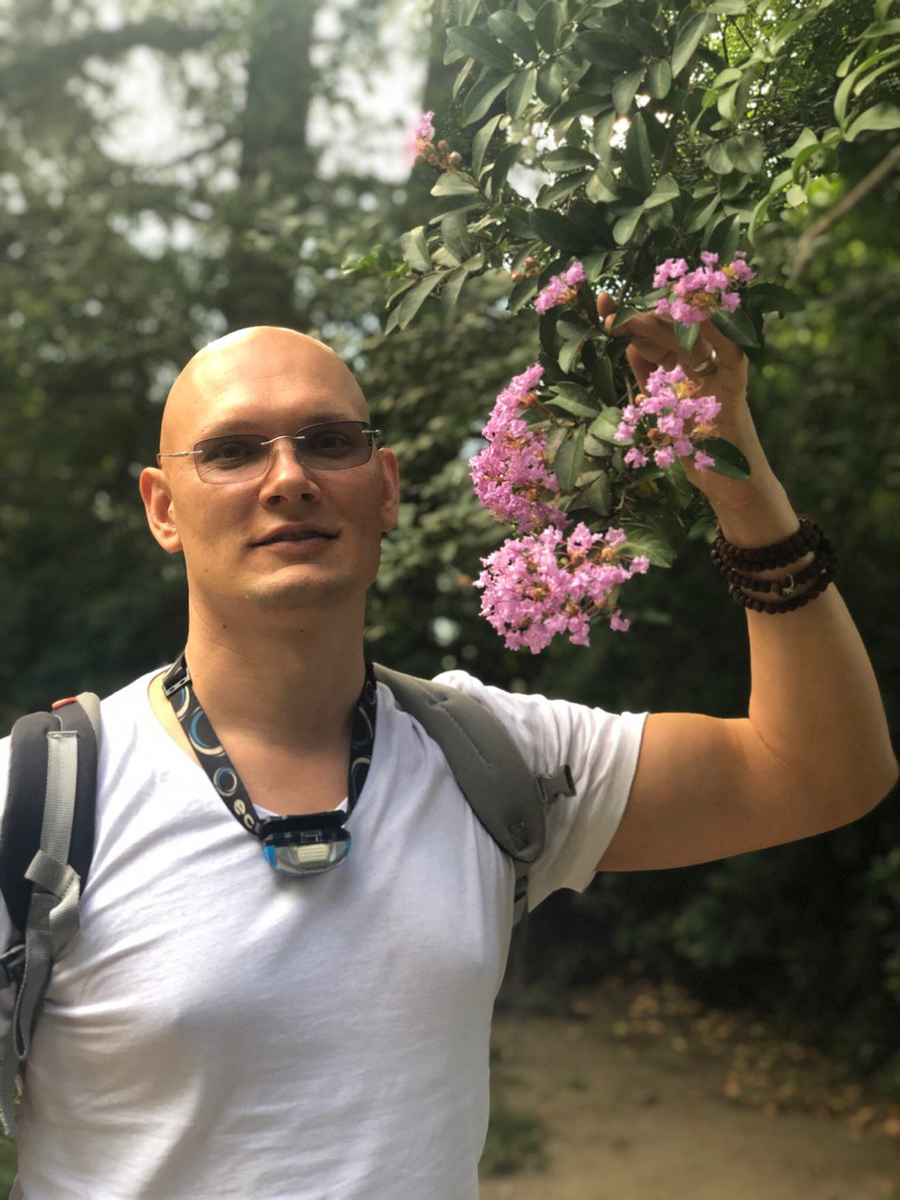 Здесь мне 41