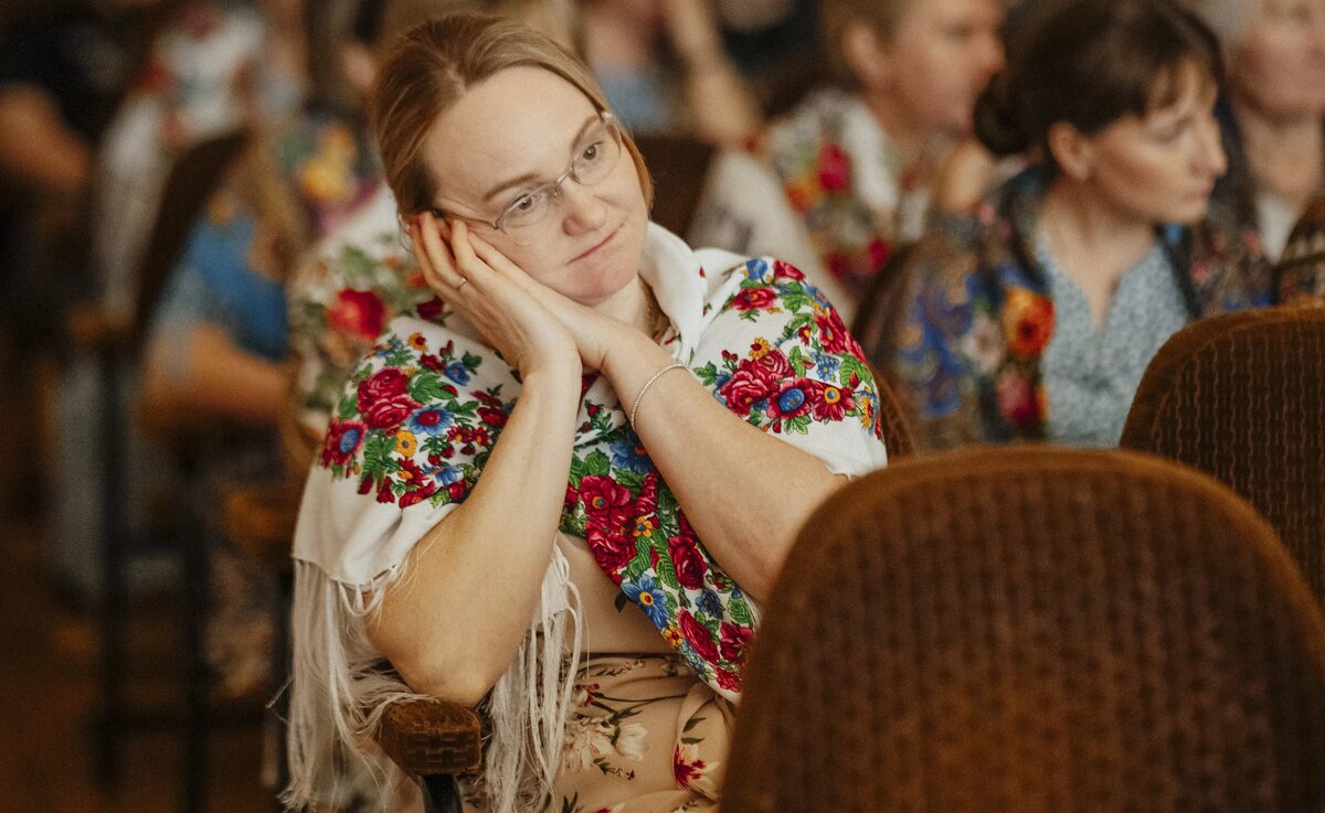    Сбежавшие учителя, потомок маршала и «Баллада о матери»: чем запомнится первый полуфинал проекта «Песни нашей Победы. Край героев»