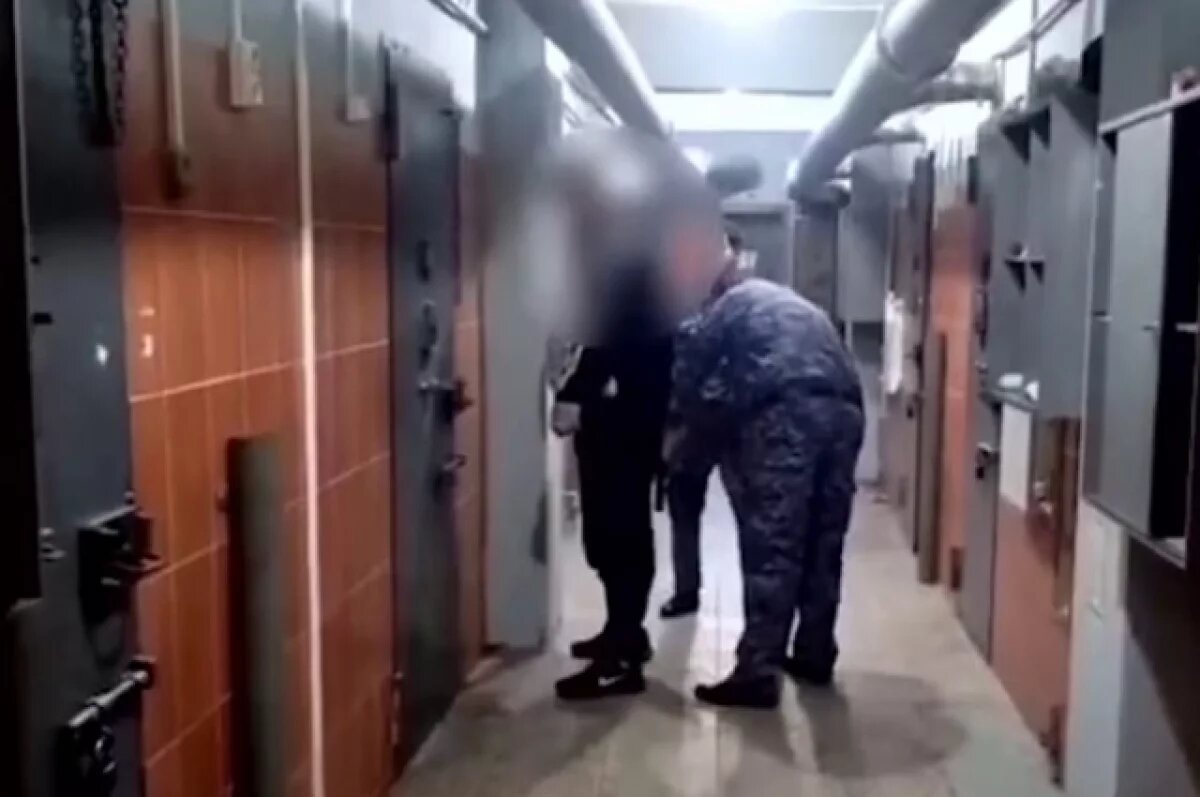    Появились кадры с задержанным по подозрению в убийстве в Сочи