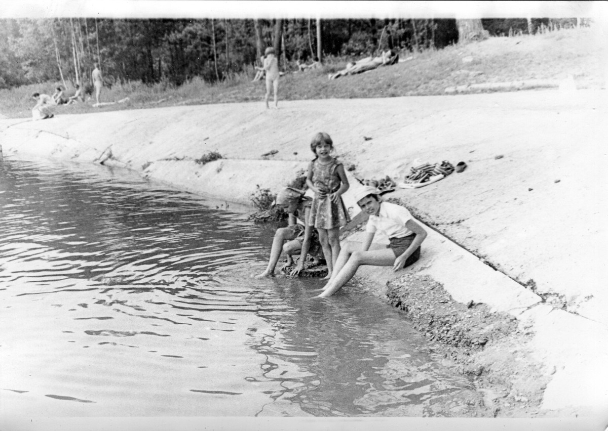 Источник фото: https://pastvu.com/p/285833