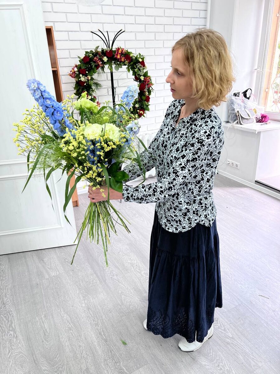 Работы выпускниц нашей школы на Сретенке 27.