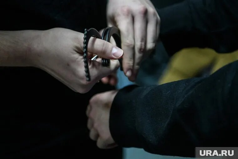 Бывшего депутата думы Нефтеюганска задержали по подозрению в растрате. Фото: Илья Московец © URA.RU