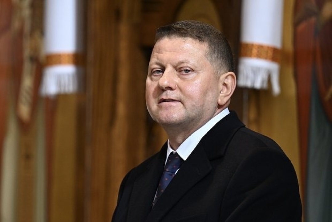    Залужный заявил, что ему звонили из Румынии с претензиями за прилетевшие дроны