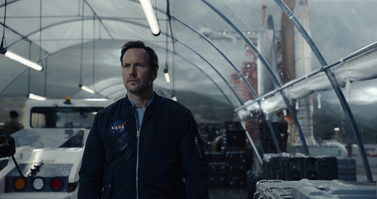 «Падение Луны»