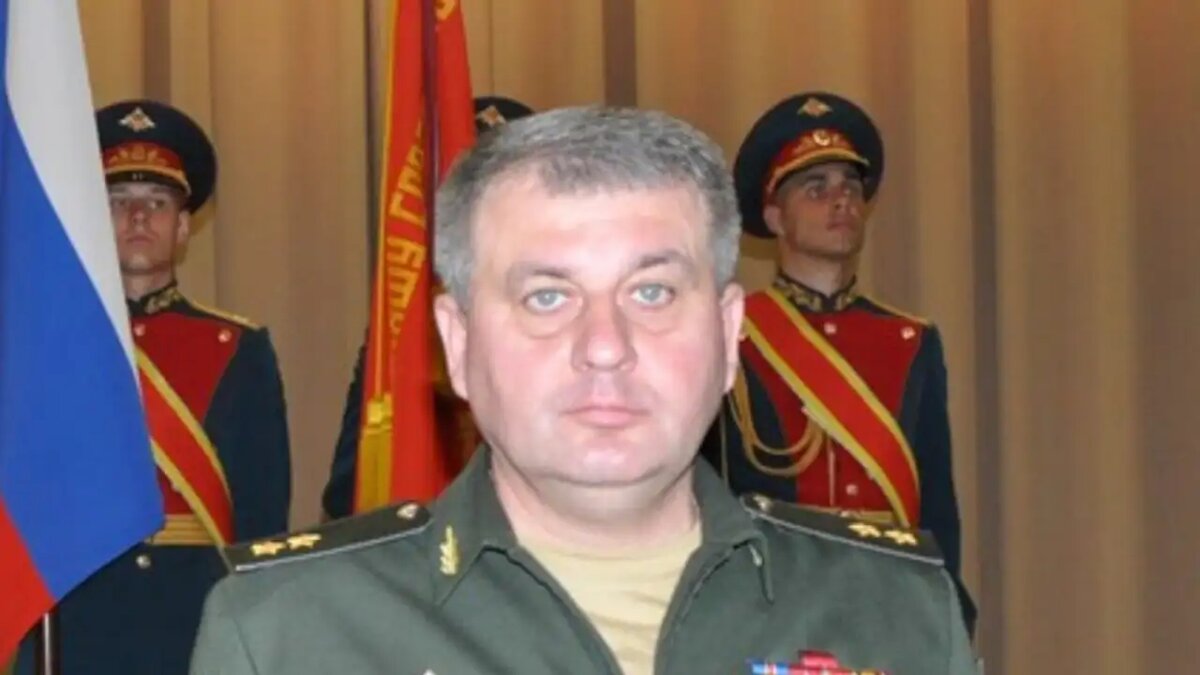    Генерал-лейтенант Вадим Шамарин.