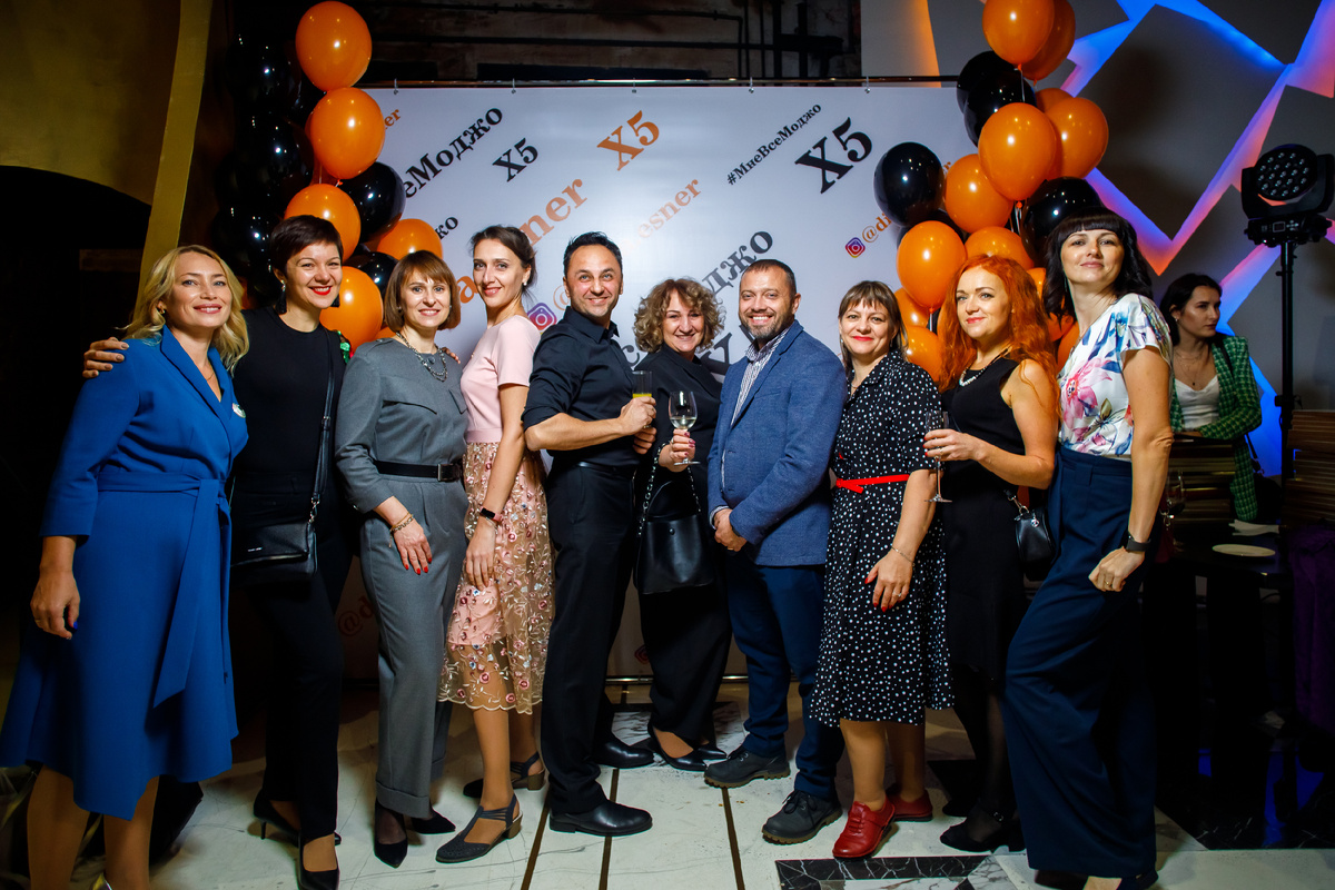 Знакомство и обучение. Люблю людей.