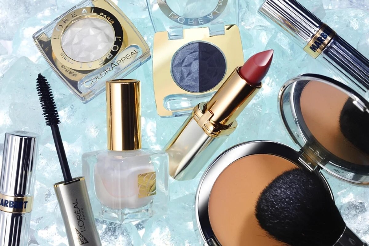    Эксперт Ильина назвала пять опасностей «взрослой» косметики для детей