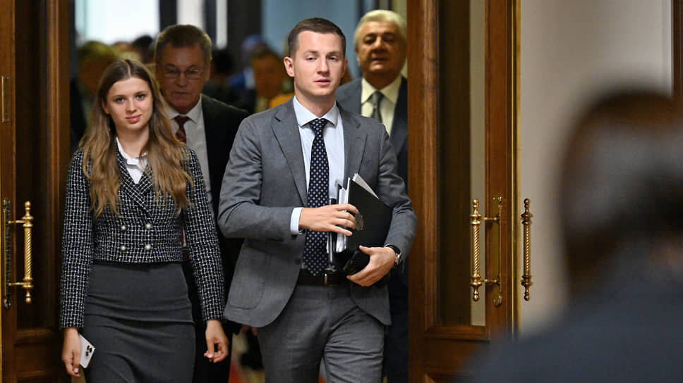 Глава думского комитета по молодежной политике Артем Метелев.📷Фото: Дмитрий Духанин / Коммерсантъ