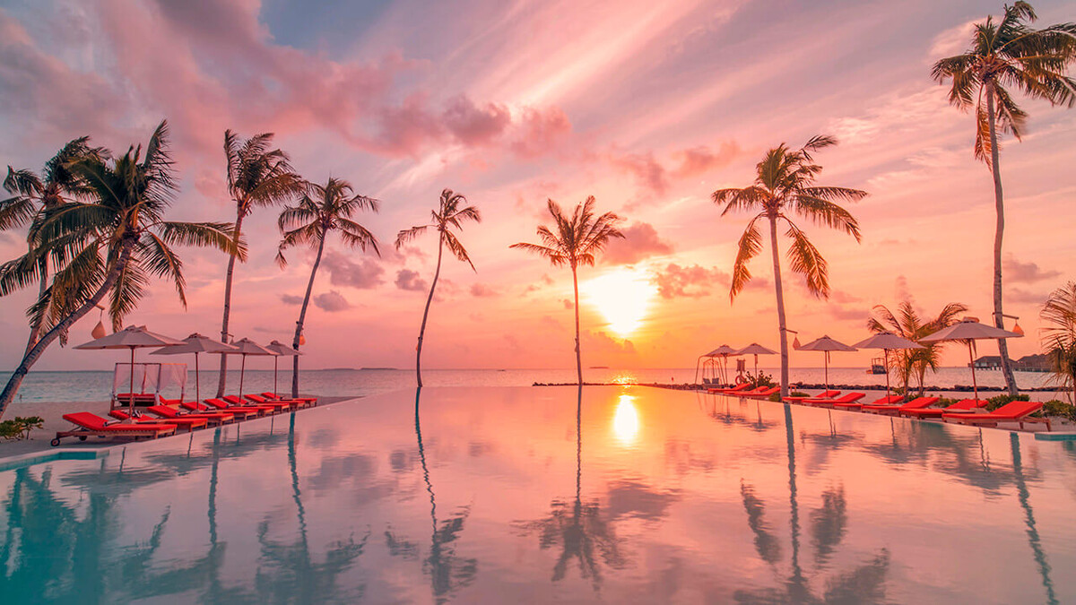 Закат над Мальдивами – одно из чудес света