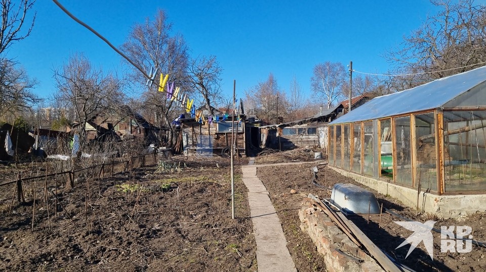    Добраться до села сложновато, хотя на карте рядом значится станция Волоколамская МЦД. Алиса ТИТКО