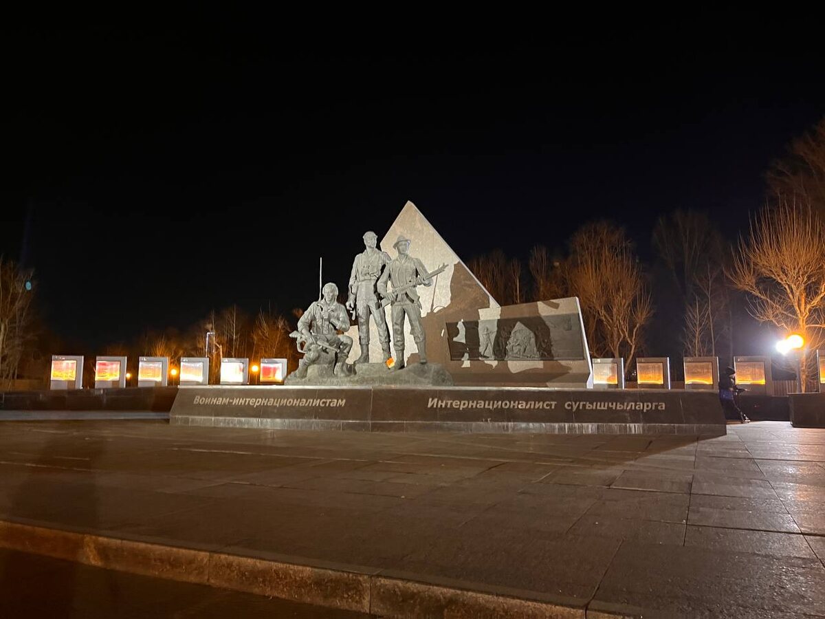 галерея: Хайброва Альмира