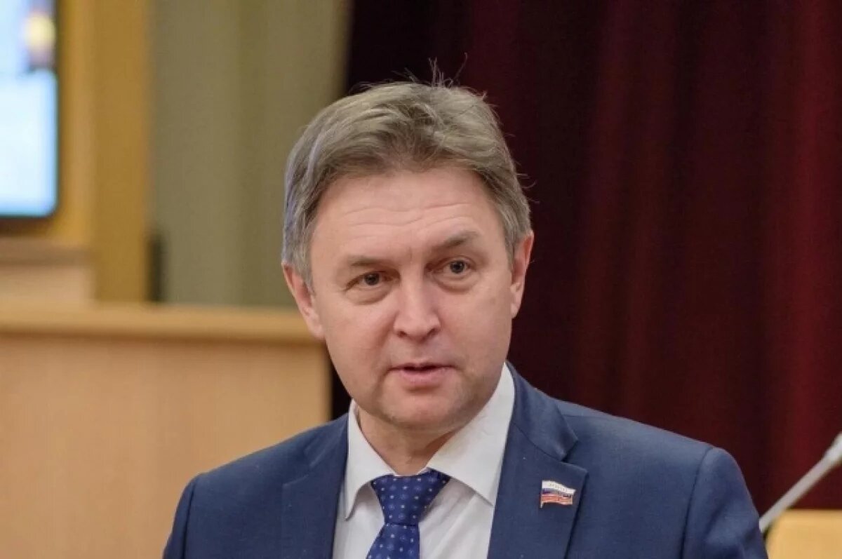    По словам Романа Береснева, закон направлен на гуманное отношение к животным