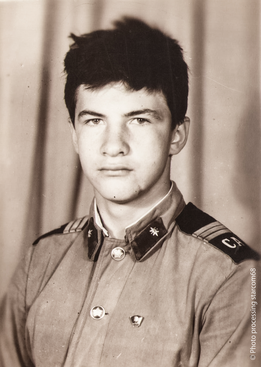 2. Сержант Владимир Петровых - механик КРОСС КП, призыв осень 1986-88