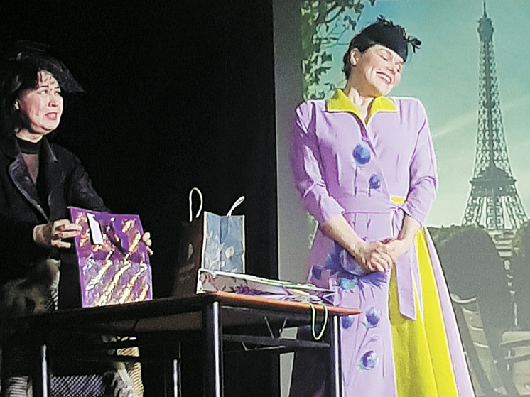     Кадр из спектакля «Москва и немосквичи. Екатерина третья». / Ульяна Калашникова