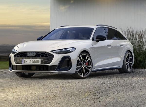     Audi A5 e-hybrid. Фото Audi