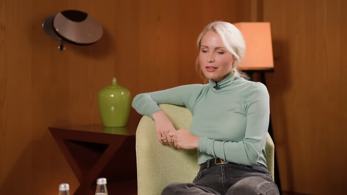 Катя Гордон. Фото: YouTube / @PodolskayaOfficial