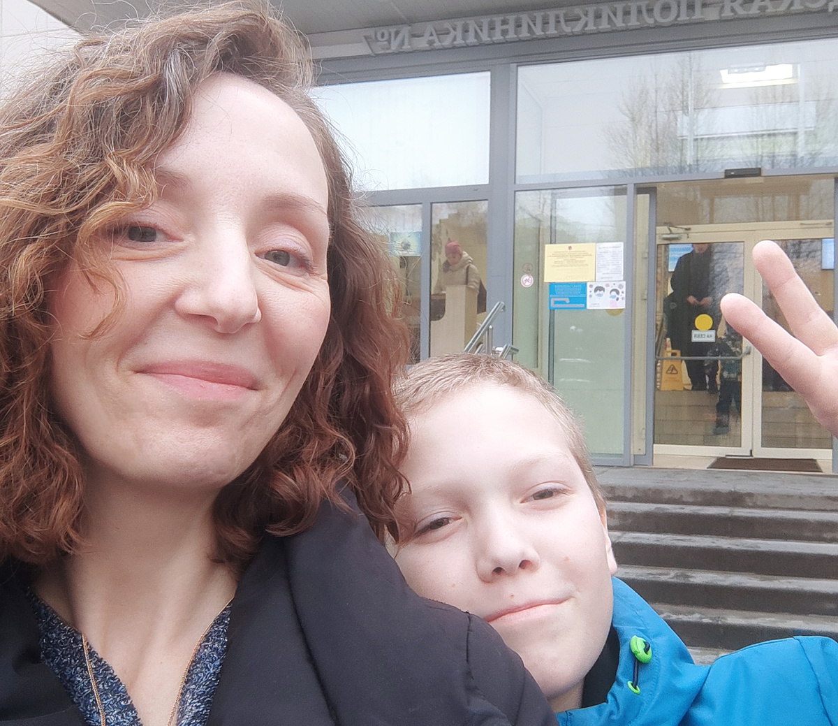 Ехидна радуется, что очередного врача прошли