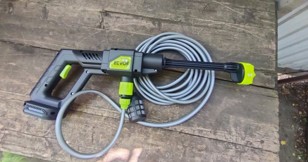 Аккумуляторная автомойка Bevor