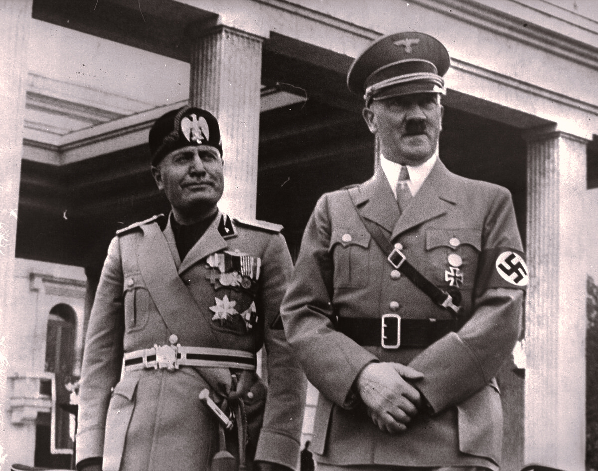 Гитлер и Муссолини.