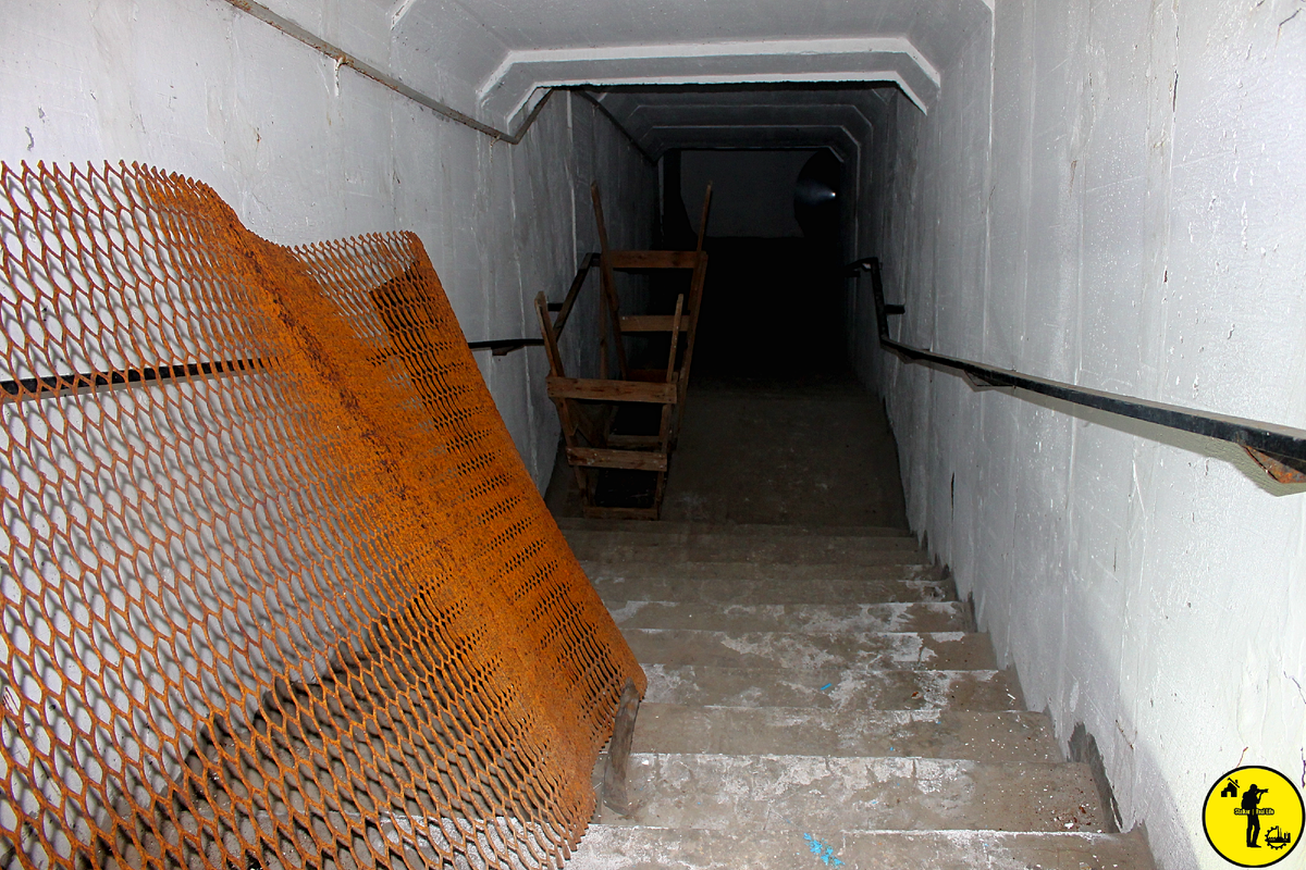 Наклонный спуск