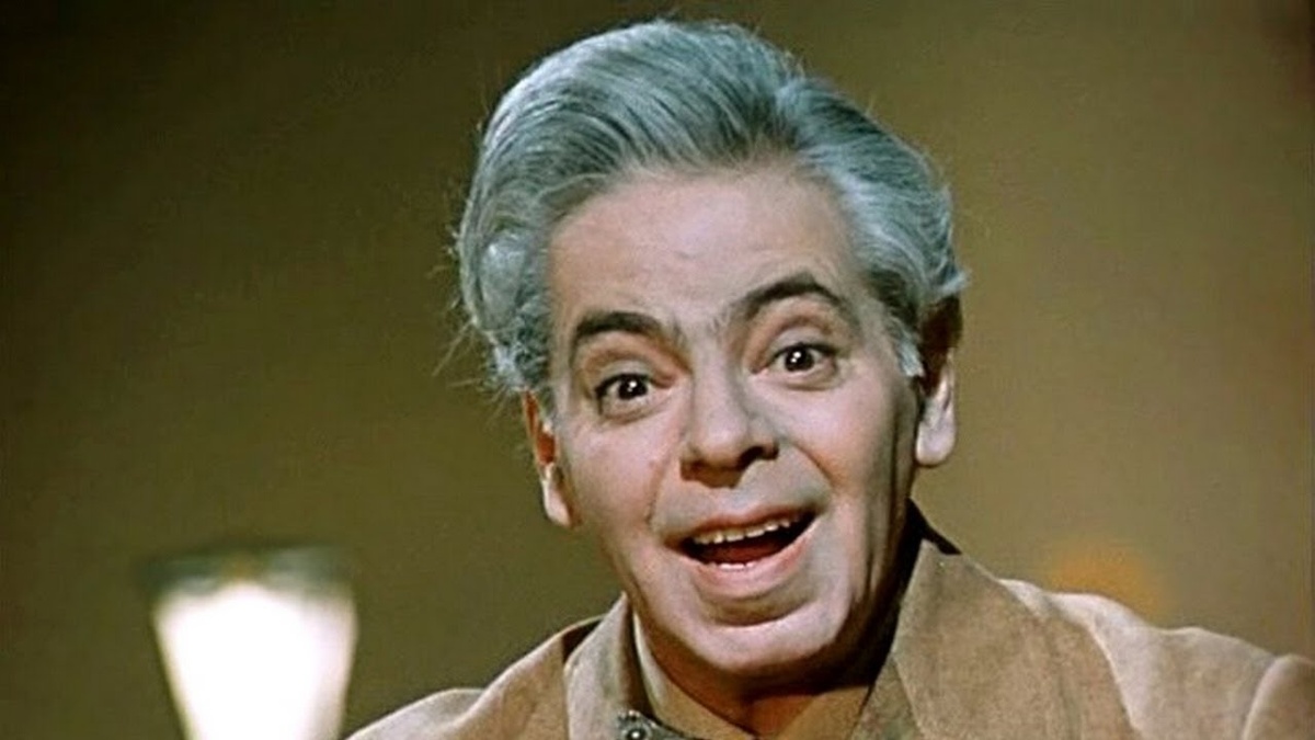 Аркадий Исаакович Райкин —  (11 (24) октября 1911, Рига, Лифляндская губерния, Российская империя — 17 декабря 1987, Москва, СССР), советский эстрадный и театральный актёр, режиссёр, сценарист, юморист. Заслуженный артист РСФСР (1947), Народный артист РСФСР (1957), Народный артист СССР (1968), Герой Социалистического Труда (1981).