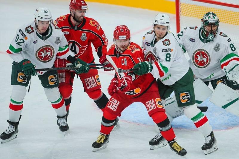    Пресс-служба ХК «Автомобилист» / Уральская дружина второй год подряд в пером раунде встречается с командой из Татарстана