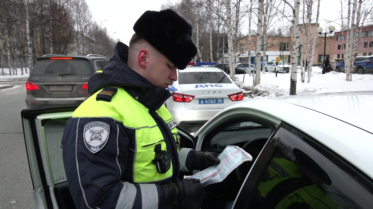    Югорчанам предстоит поменять водительские права
