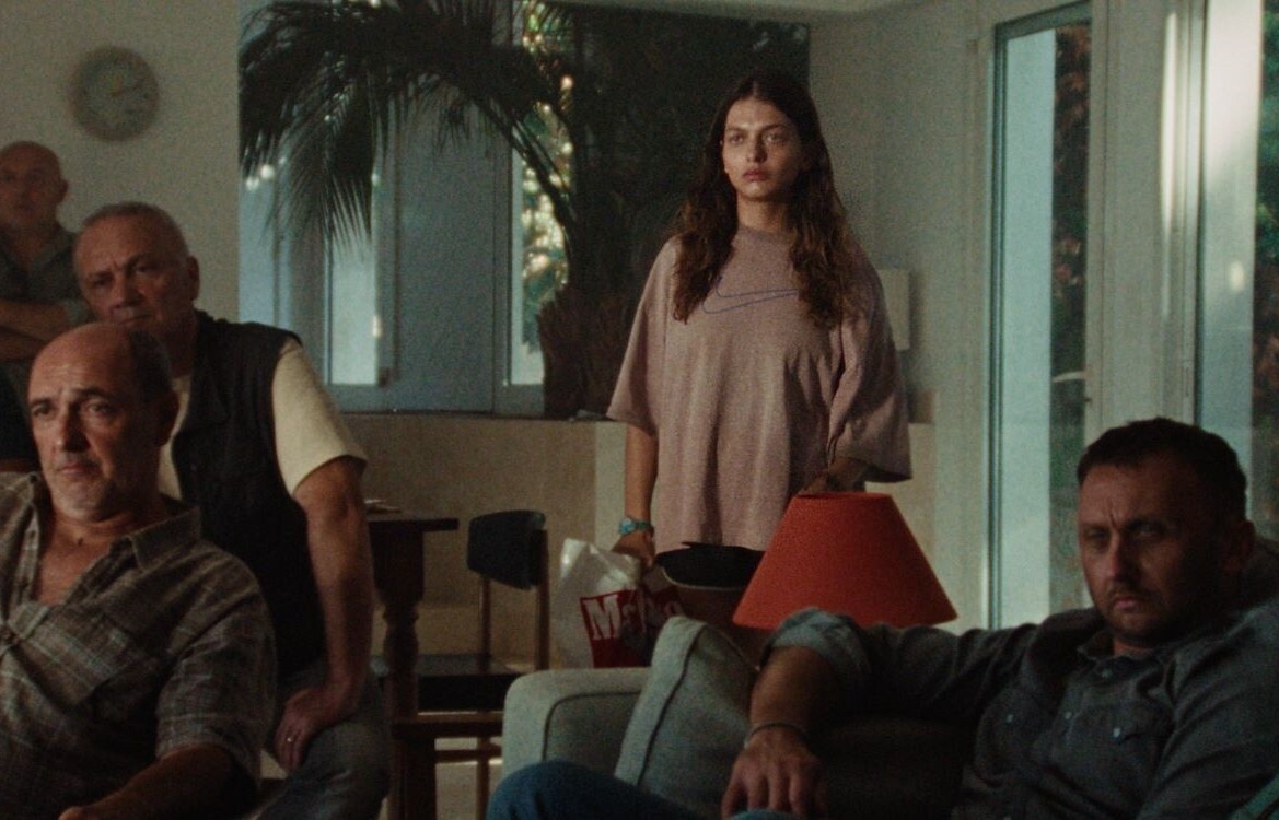 Кадр из фильма "Королевство".