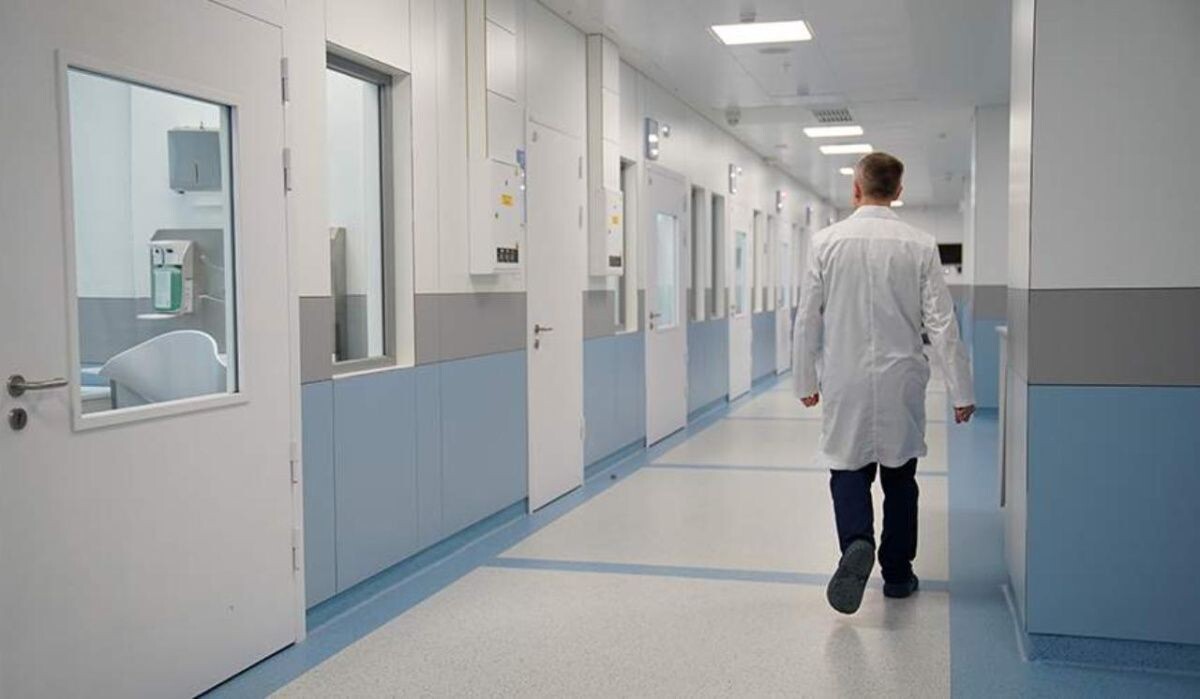     Медучреждение. Источник: iz.ru Автор фото: Сергей Лантюхов