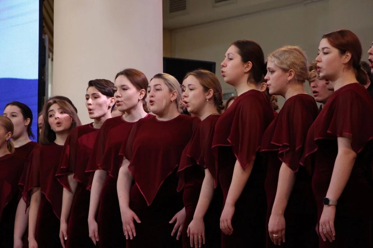    Всероссийский фестиваль клубов «Учитель года» начался в Туле