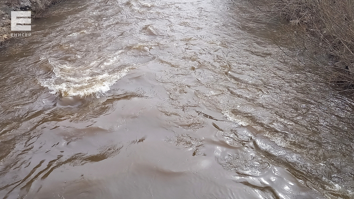     В красноярских Черемушках ввели режим угрозы ЧС из-за размыва на ручье