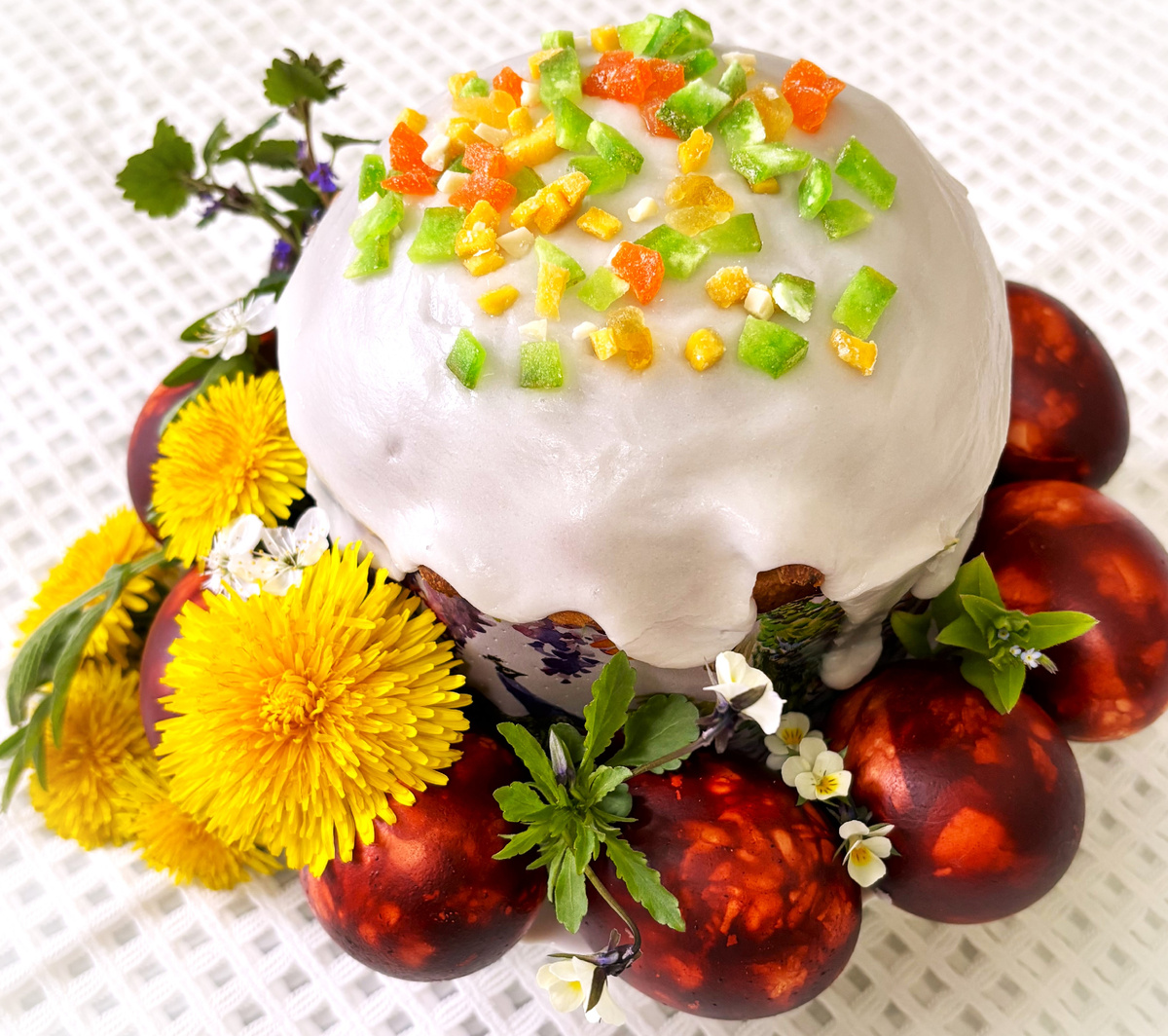 Пасхальное угощение (фото из личного архива)