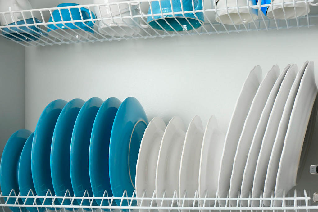 Финский шкаф для сушки посуды