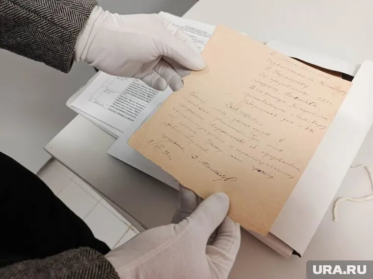 Письма с фронта хранятся в МВК им. И. С. Шемановского. Фото: Александра Статных © URA.RU