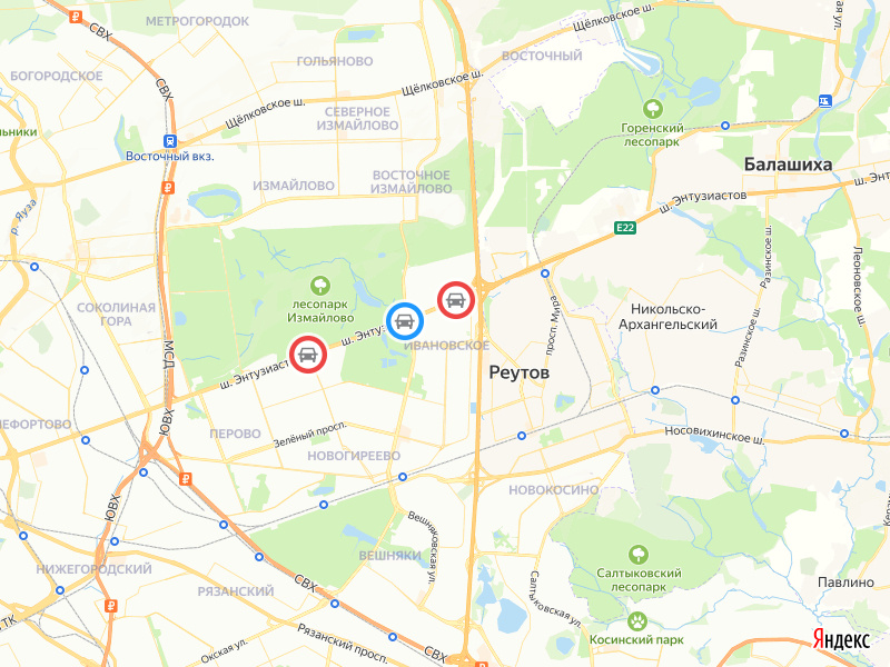 © yandex.ru/map-constructor (Синим — развязка, где появится эстакада. Красным — ближайшие светофоры)
