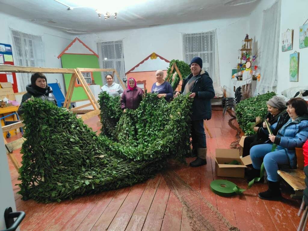 Листайте вправо, чтобы увидеть больше изображений