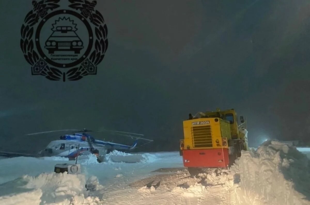    Водитель снегоуборщика, врезавшийся в вертолет на Камчатке, ездил без прав