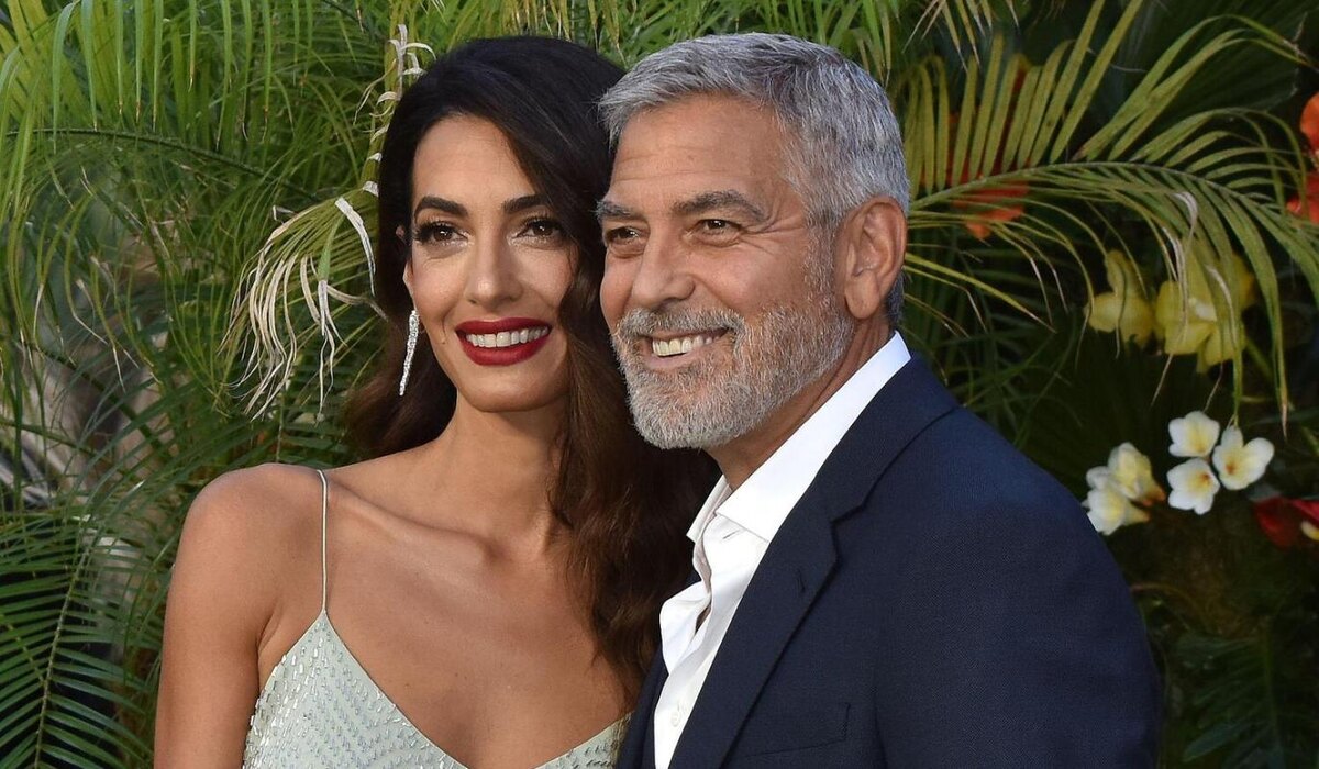     Джордж Клуни спровоцировал слухи о проблемах в браке с Амаль Клуни
